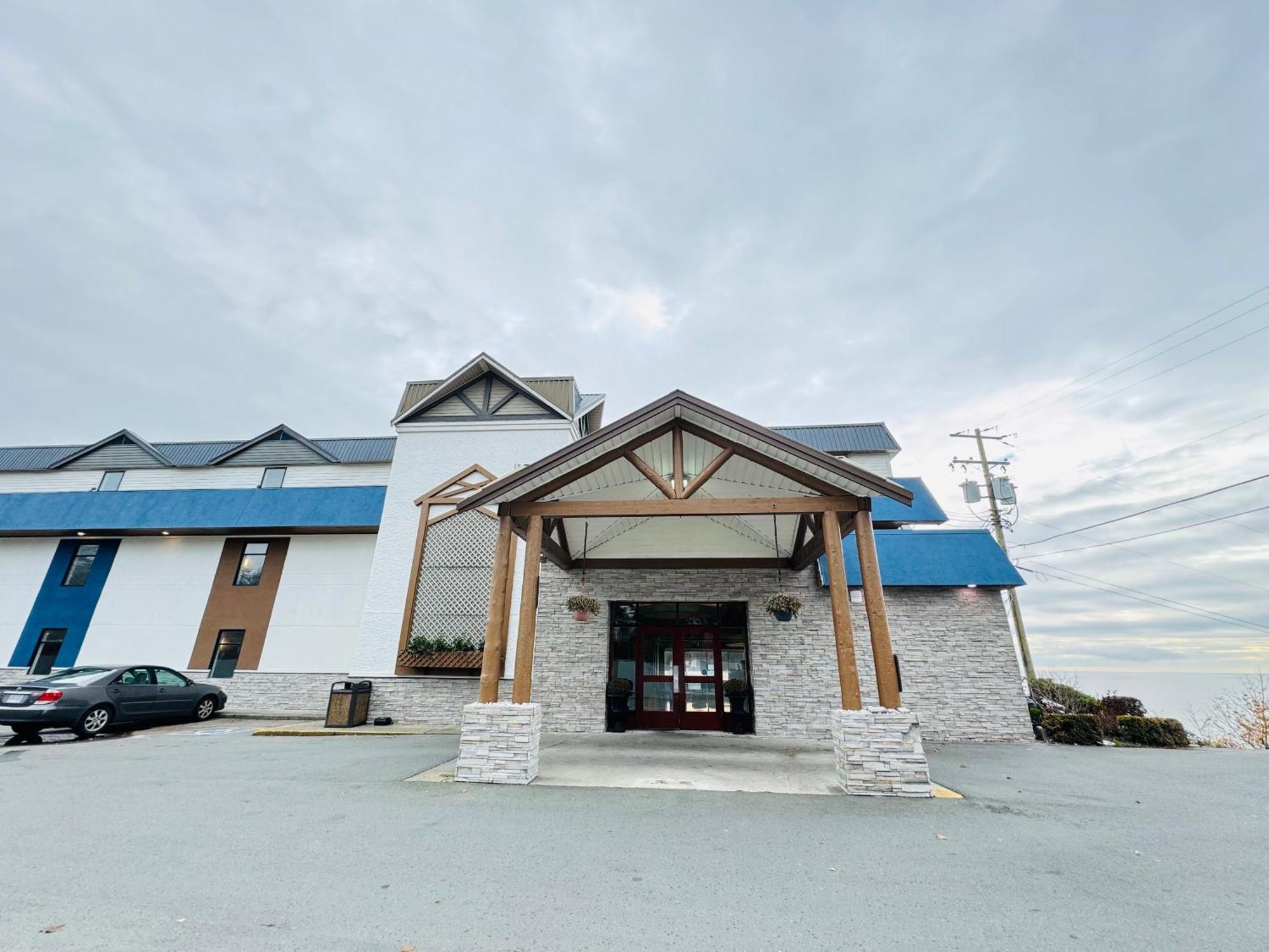 Anchor Inn And Suites Campbell River Exteriér fotografie